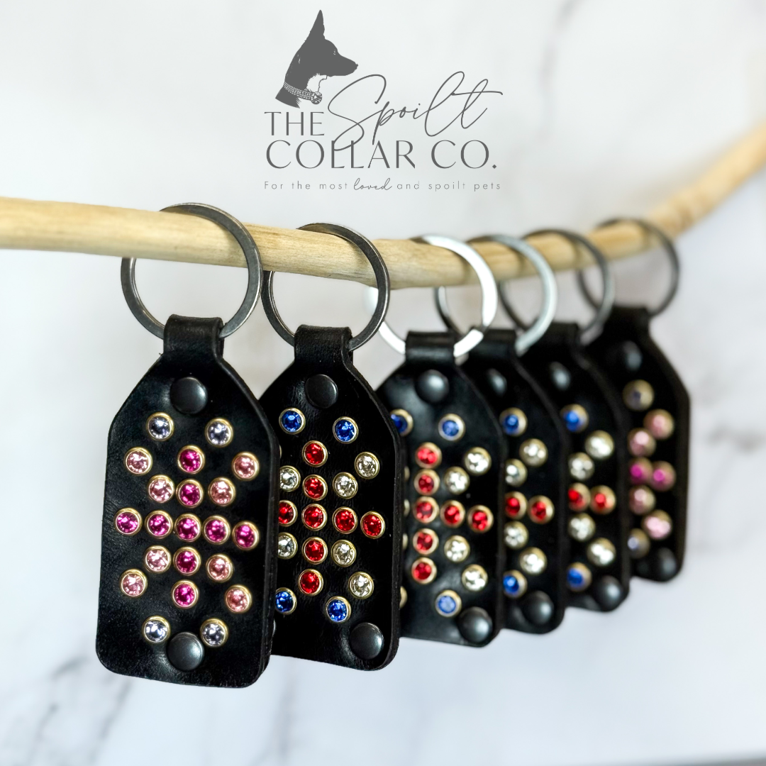 Leather keyring with crystal design